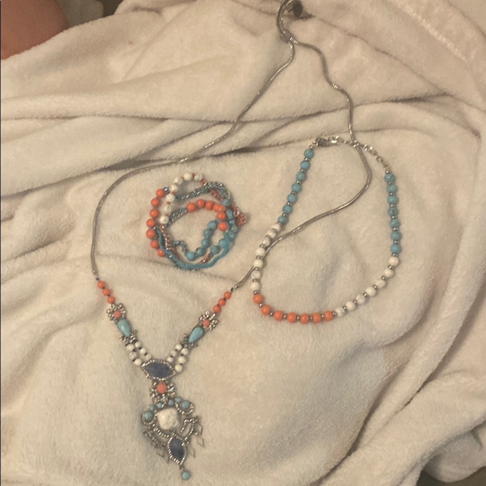 Chloe + Isabel 3 pieces